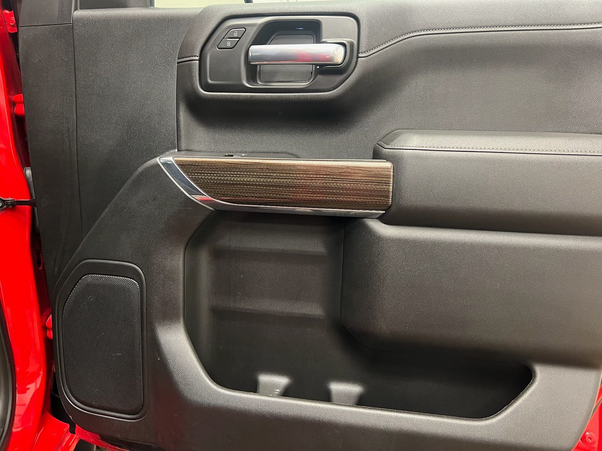 2021 Chevrolet Silverado 1500 LT photo 11