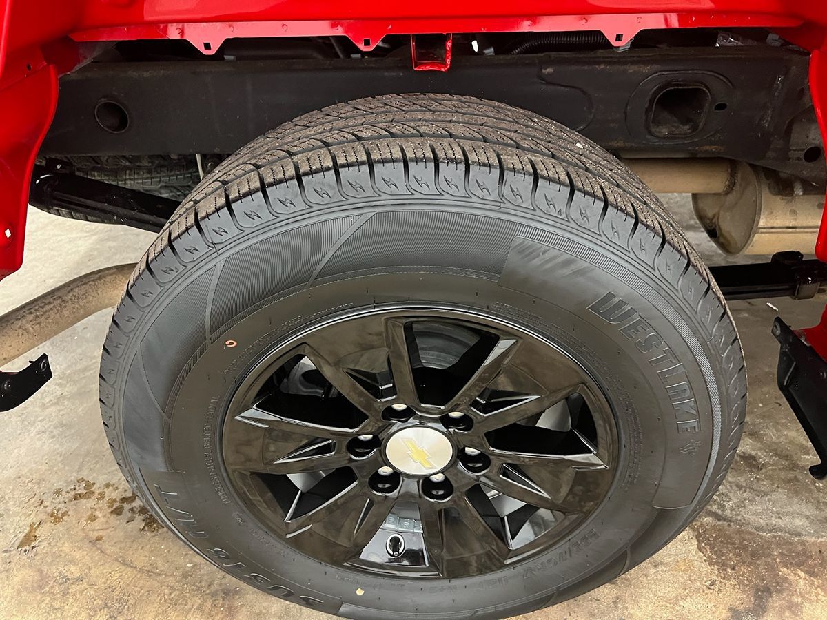 2021 Chevrolet Silverado 1500 LT photo 15