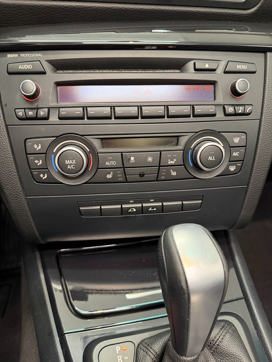 2013 Bmw 128i 1-Series photo 3