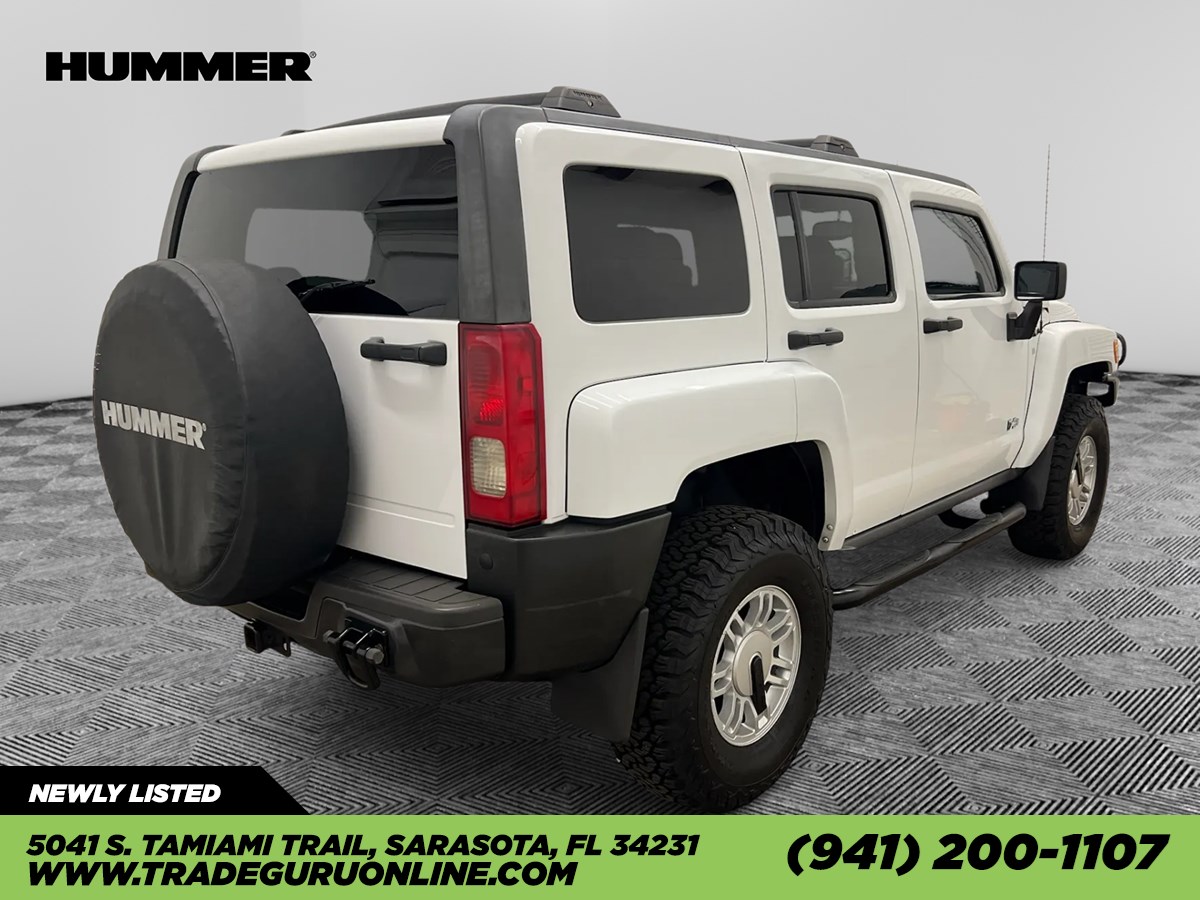 2009 Hummer H3 Adventure photo 3