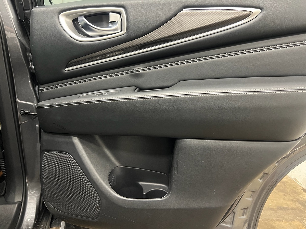 2020 Infiniti QX60 Pure photo 3