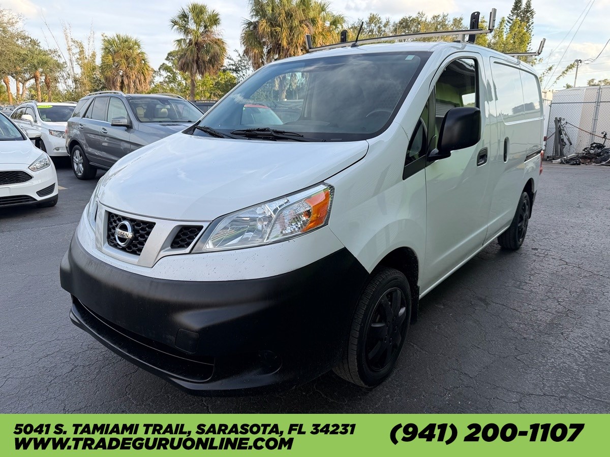 2019 Nissan NV200 S FWD