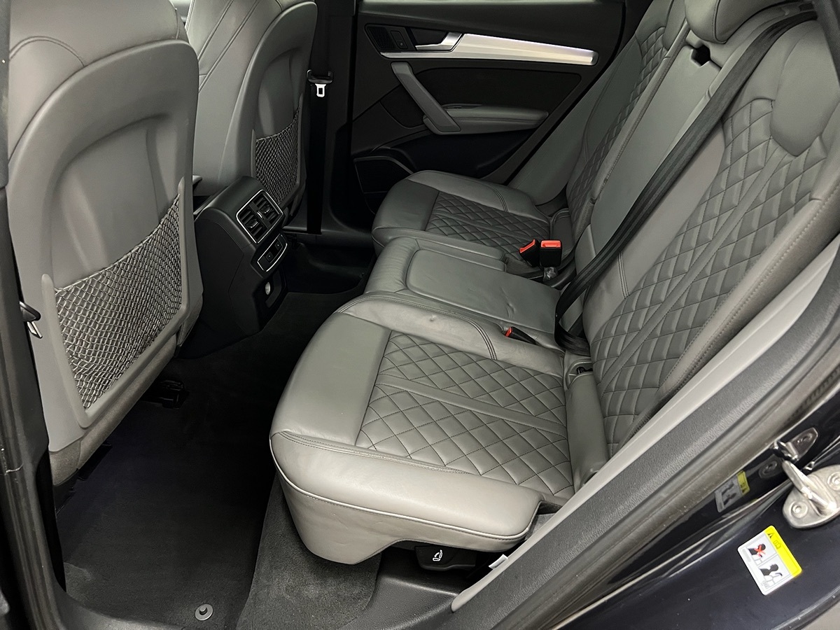 Photo 8 of this Audi SQ5