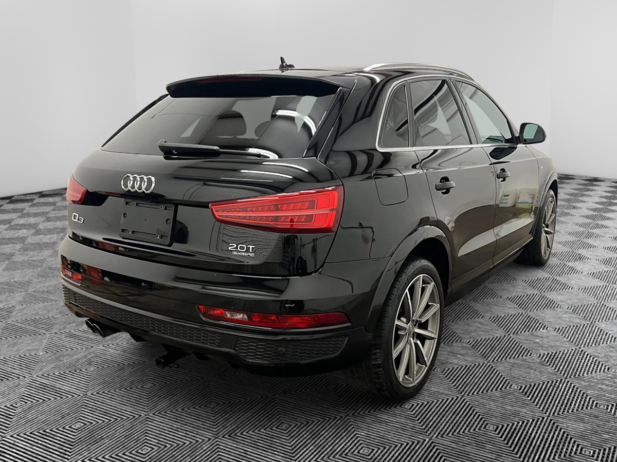 Photo 4 of this Audi Q3