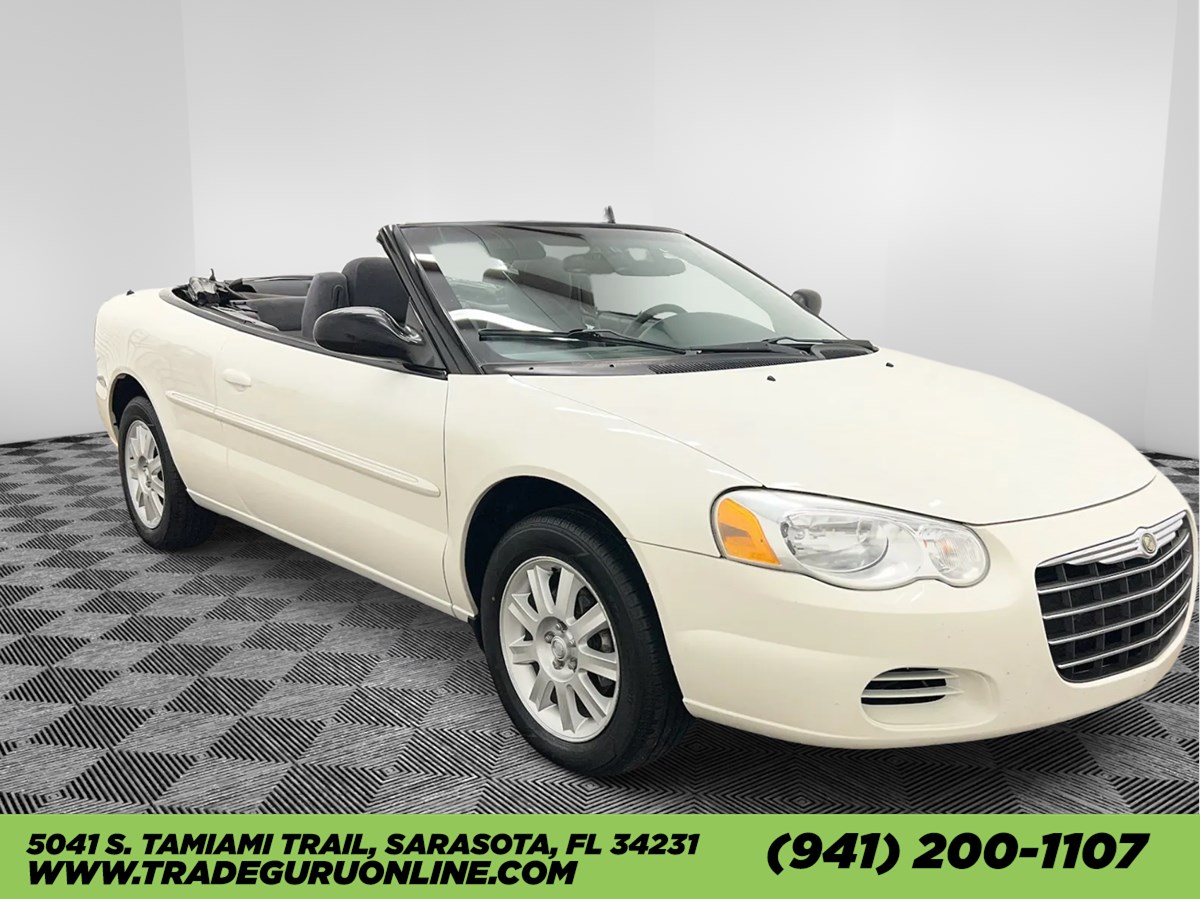 Stone White 2005 Chrysler Sebring Convertible Front-Wheel Drive Automatic