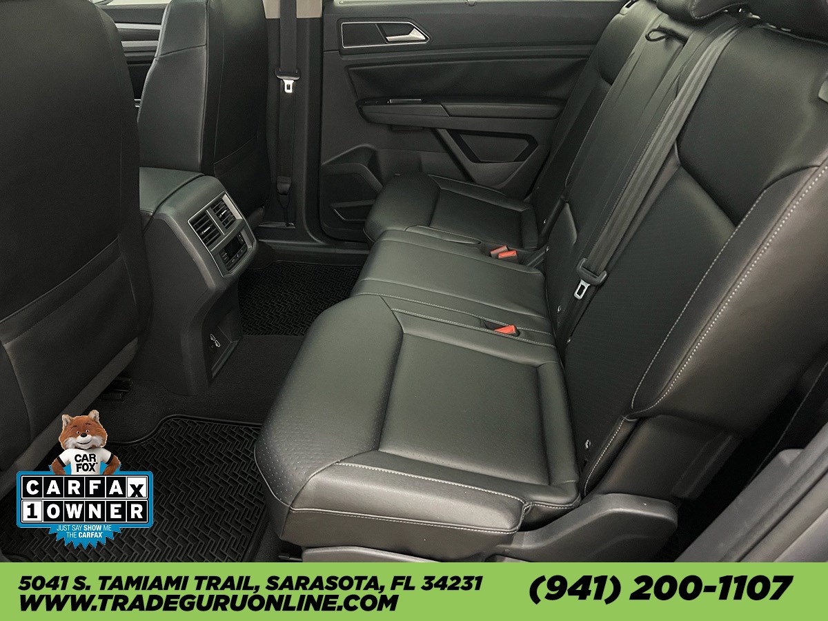Photo 9 of this Volkswagen Atlas