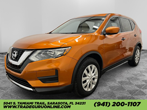 View 2017 Nissan Rogue