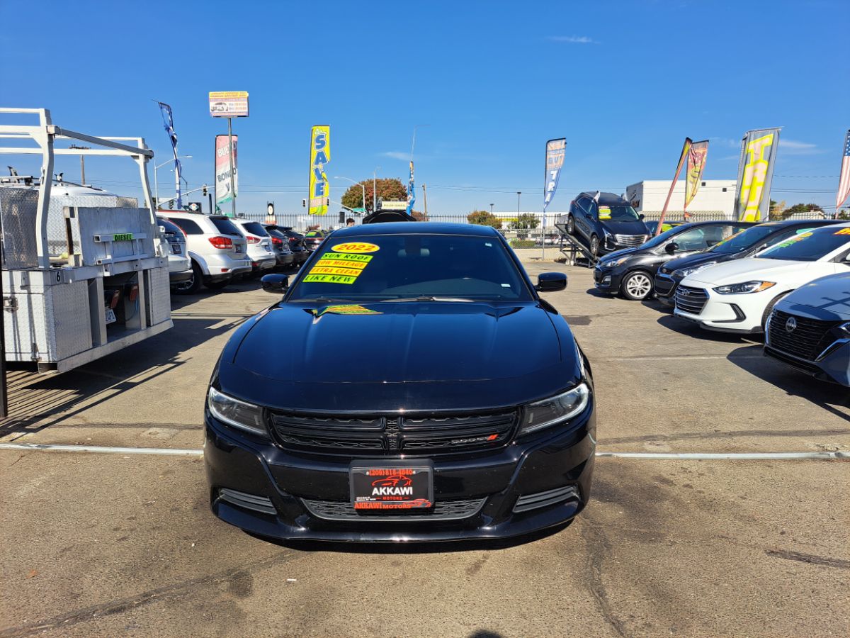 2022 Dodge Charger SXT photo 2