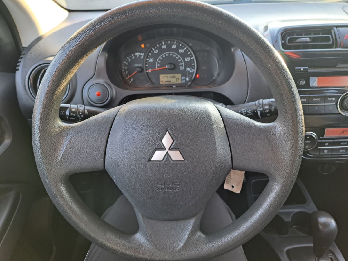 2015 Mitsubishi Mirage DE photo 6