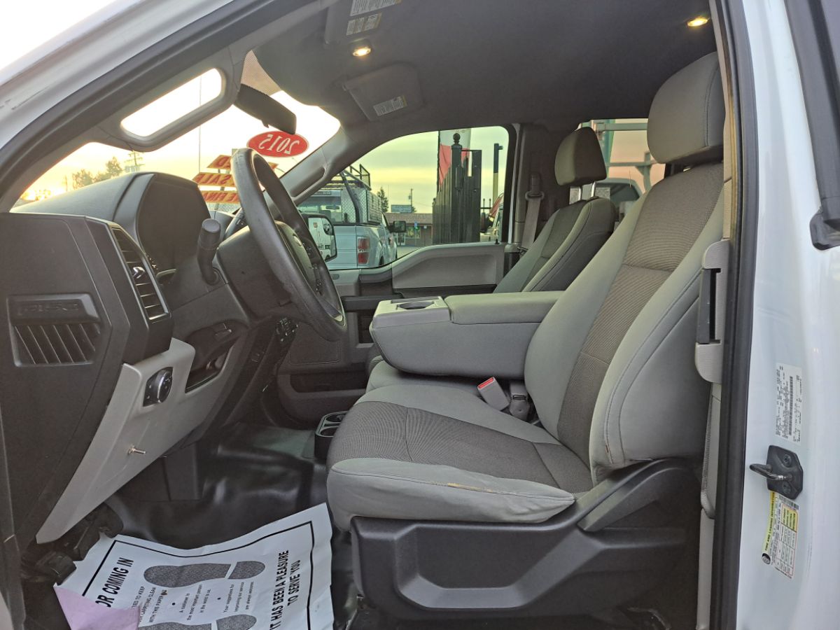 2015 Ford F-150 XLT photo 5