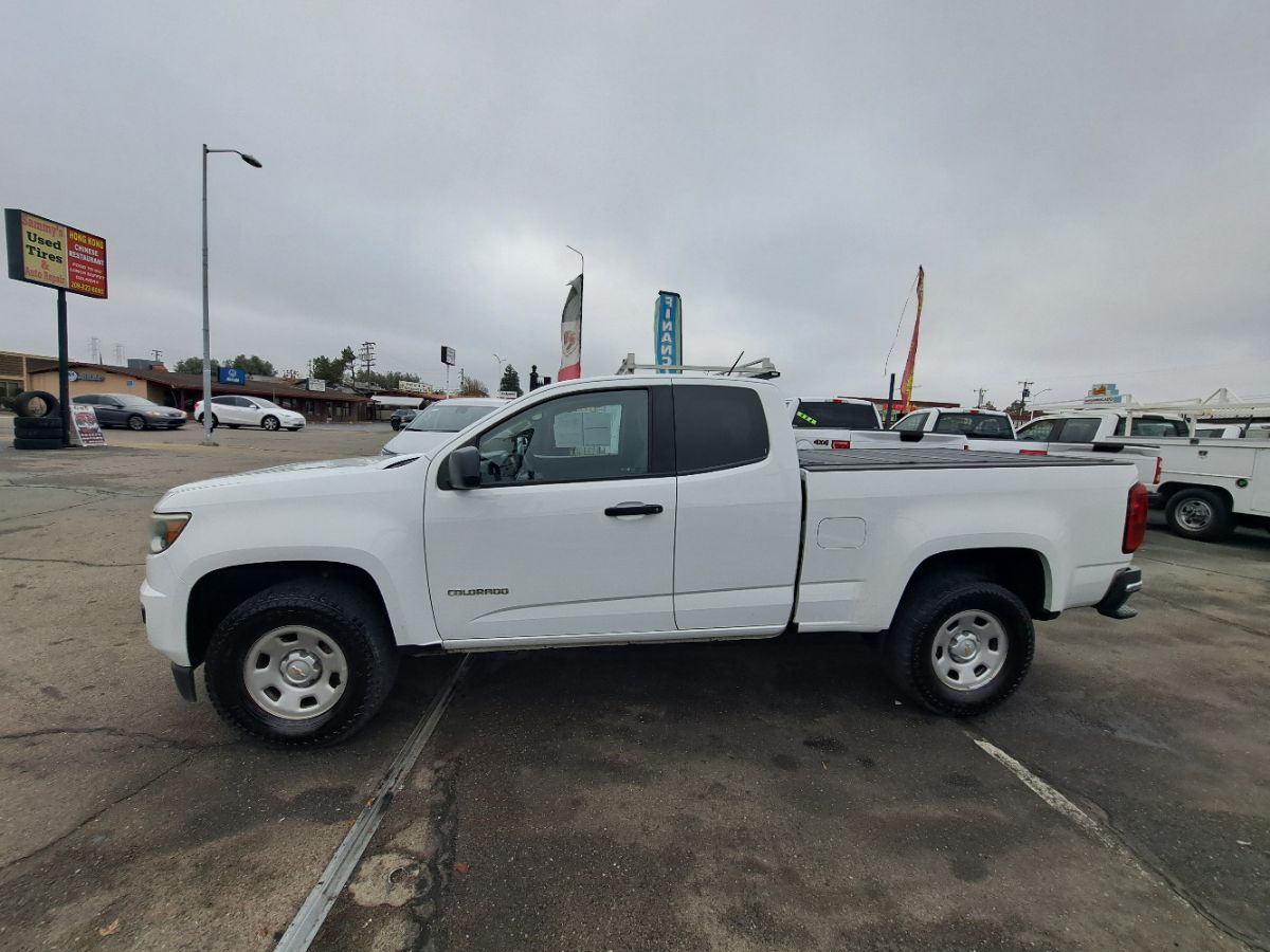 2018 Chevrolet Colorado Work Truck photo 3