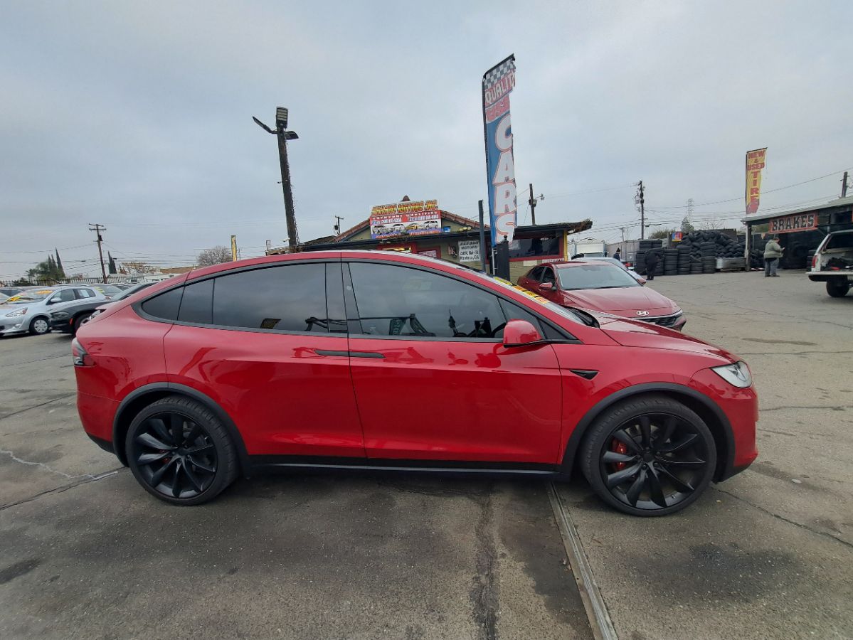 2020 Tesla Model X Long Range Plus photo 20