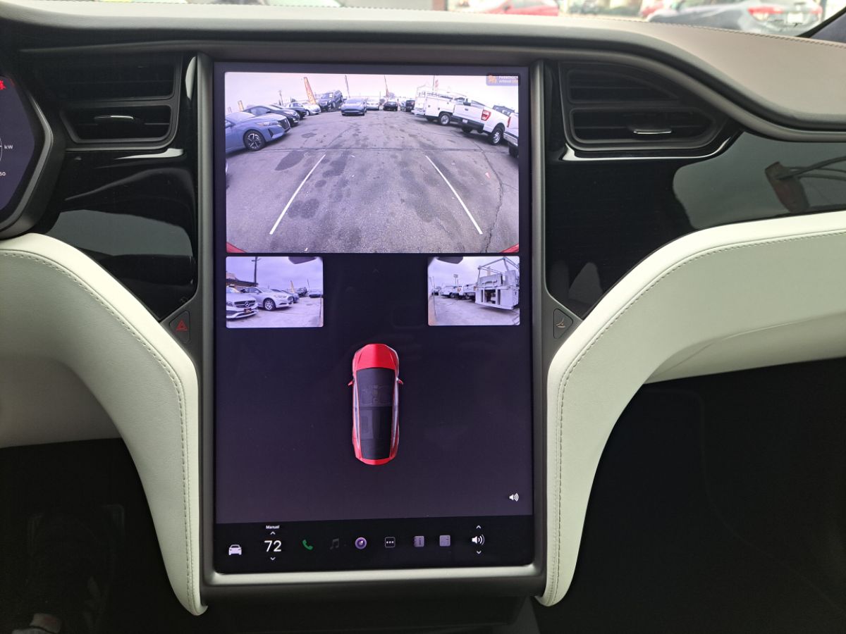 2020 Tesla Model X Long Range Plus photo 6