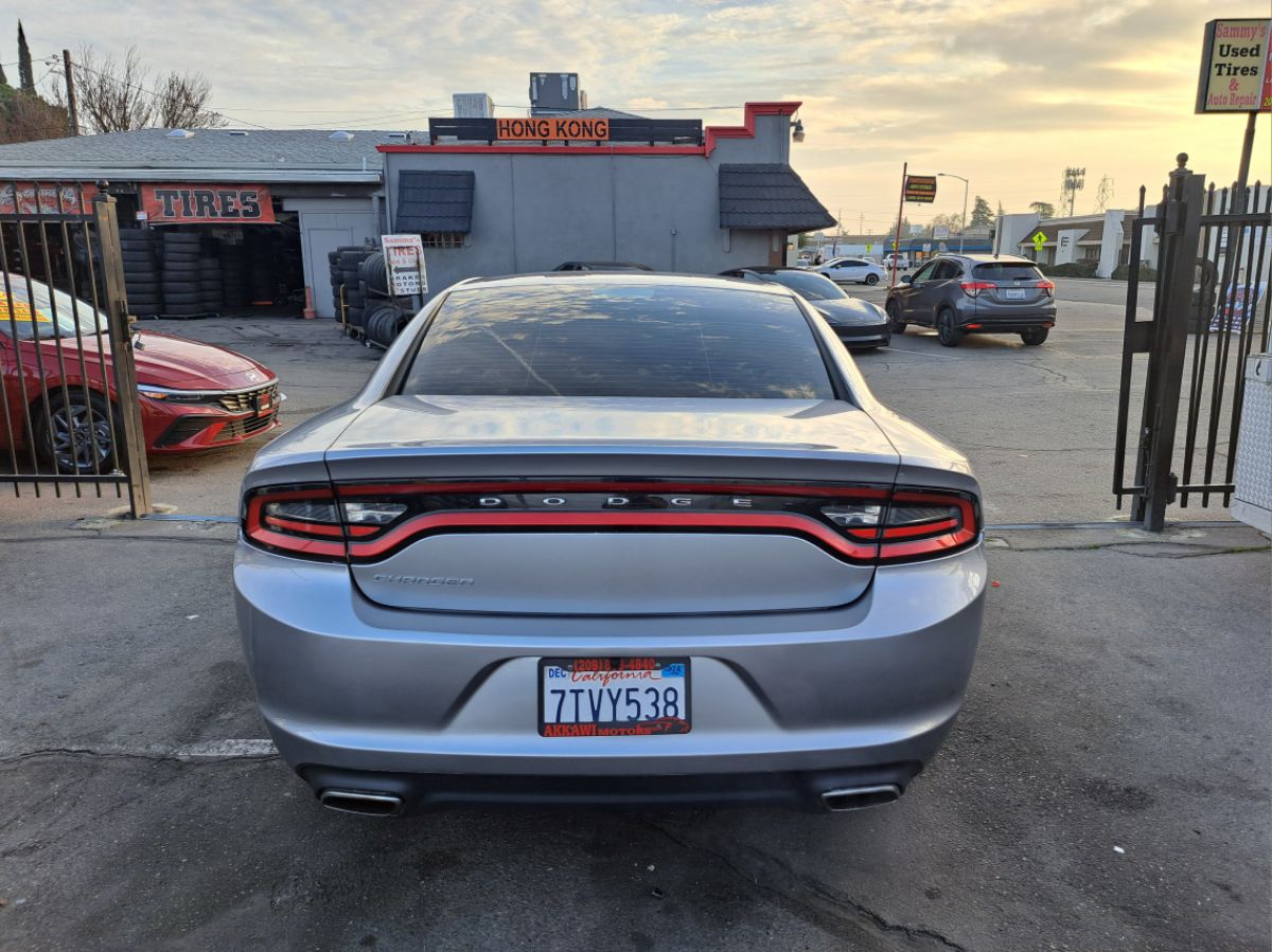 2015 Dodge Charger SE photo 23