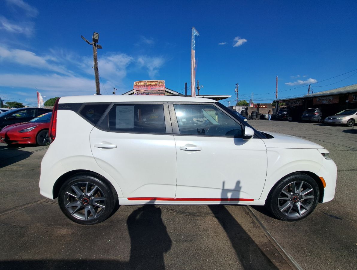 2021 Kia Soul Turbo - Photo 14