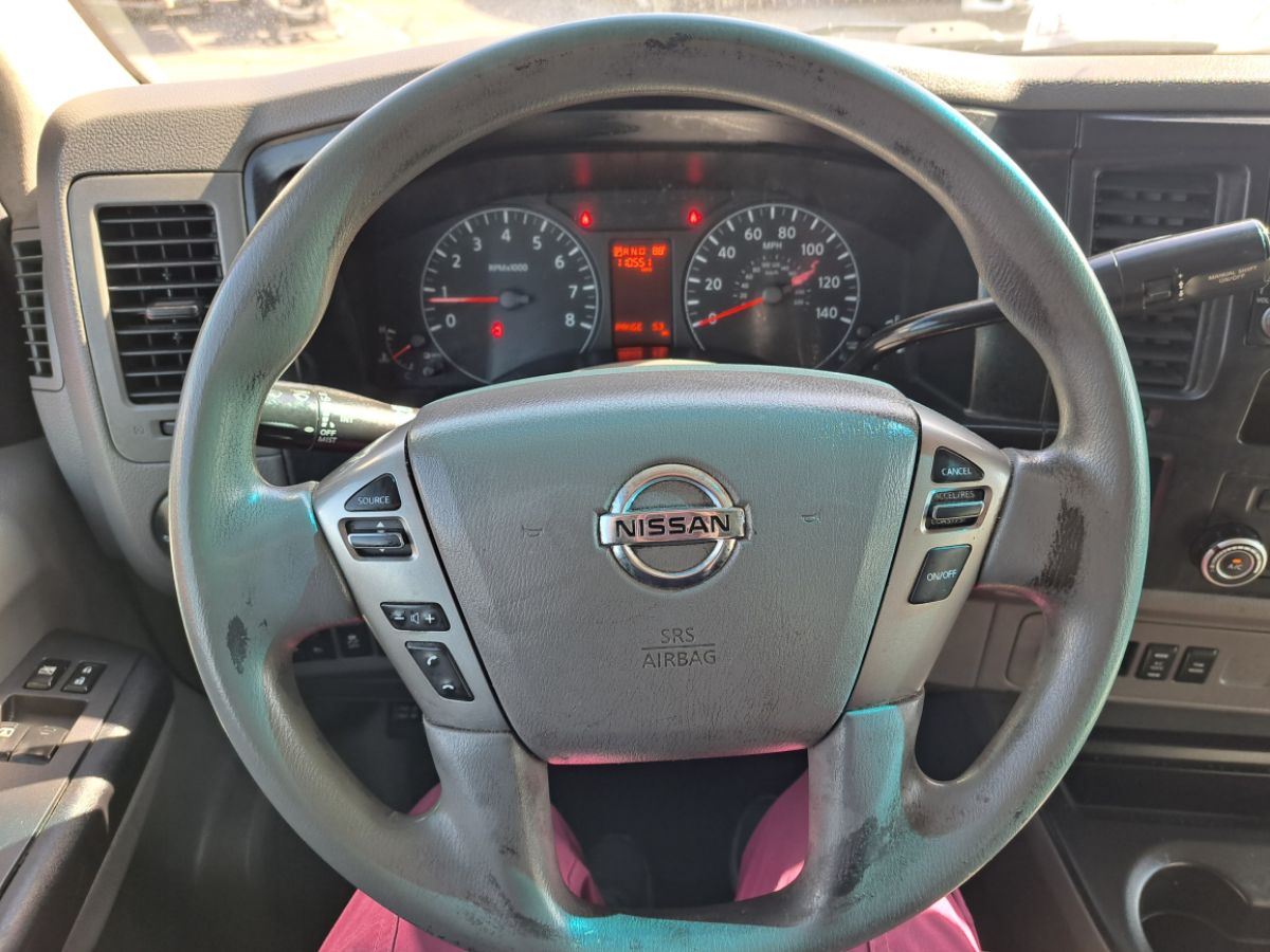 2019 Nissan NV Cargo SL - Photo 6