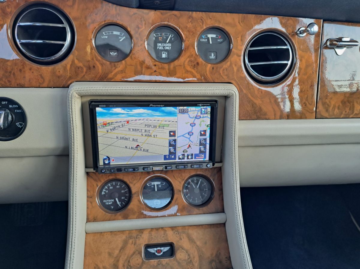 Bentley Turbo photo 7