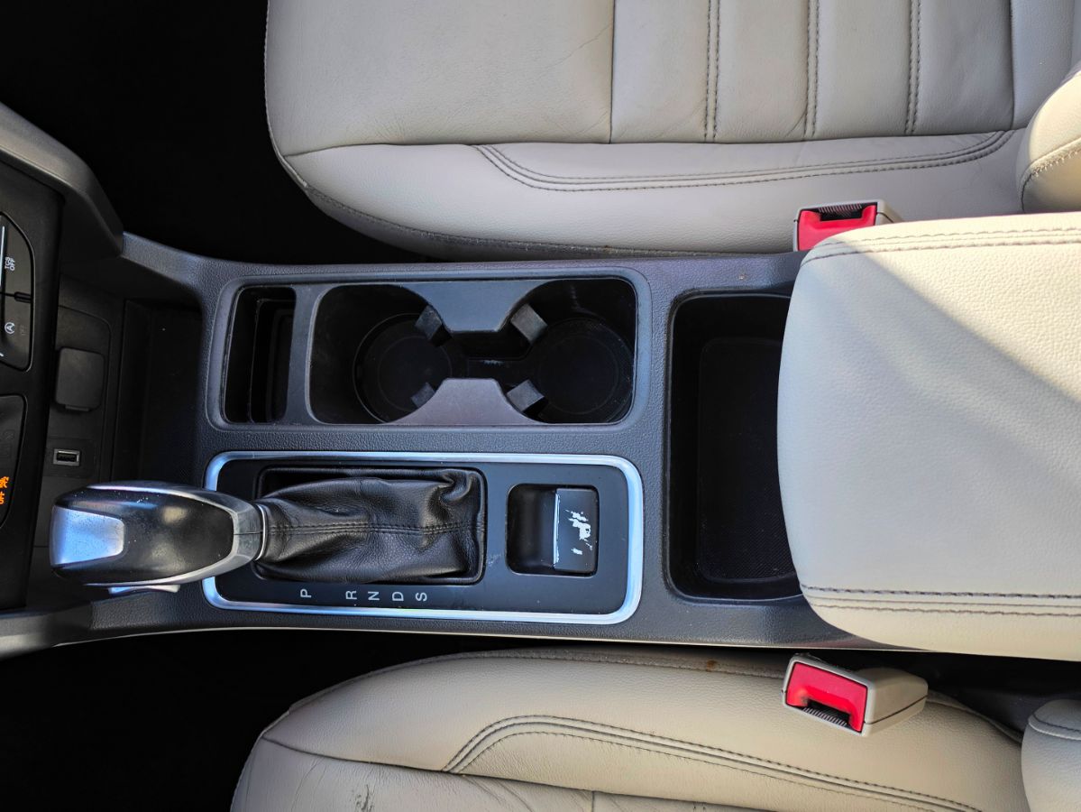 Photo 9 of this Ford Escape