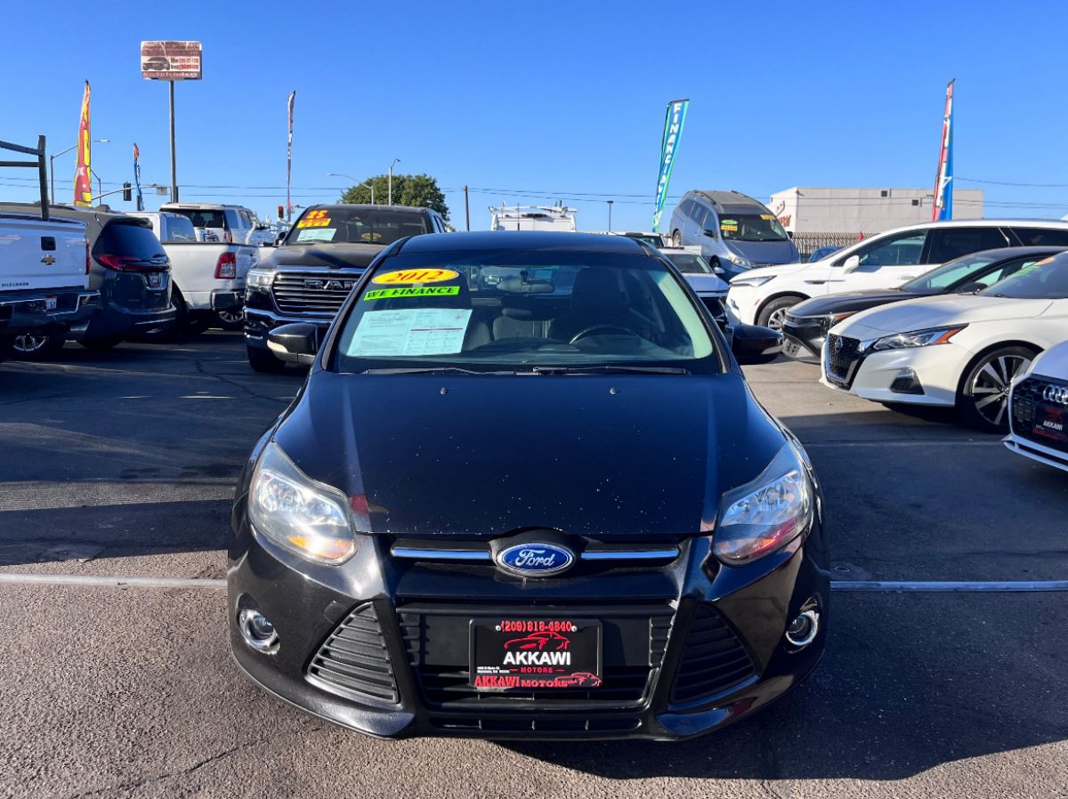 Ford Focus photo 2