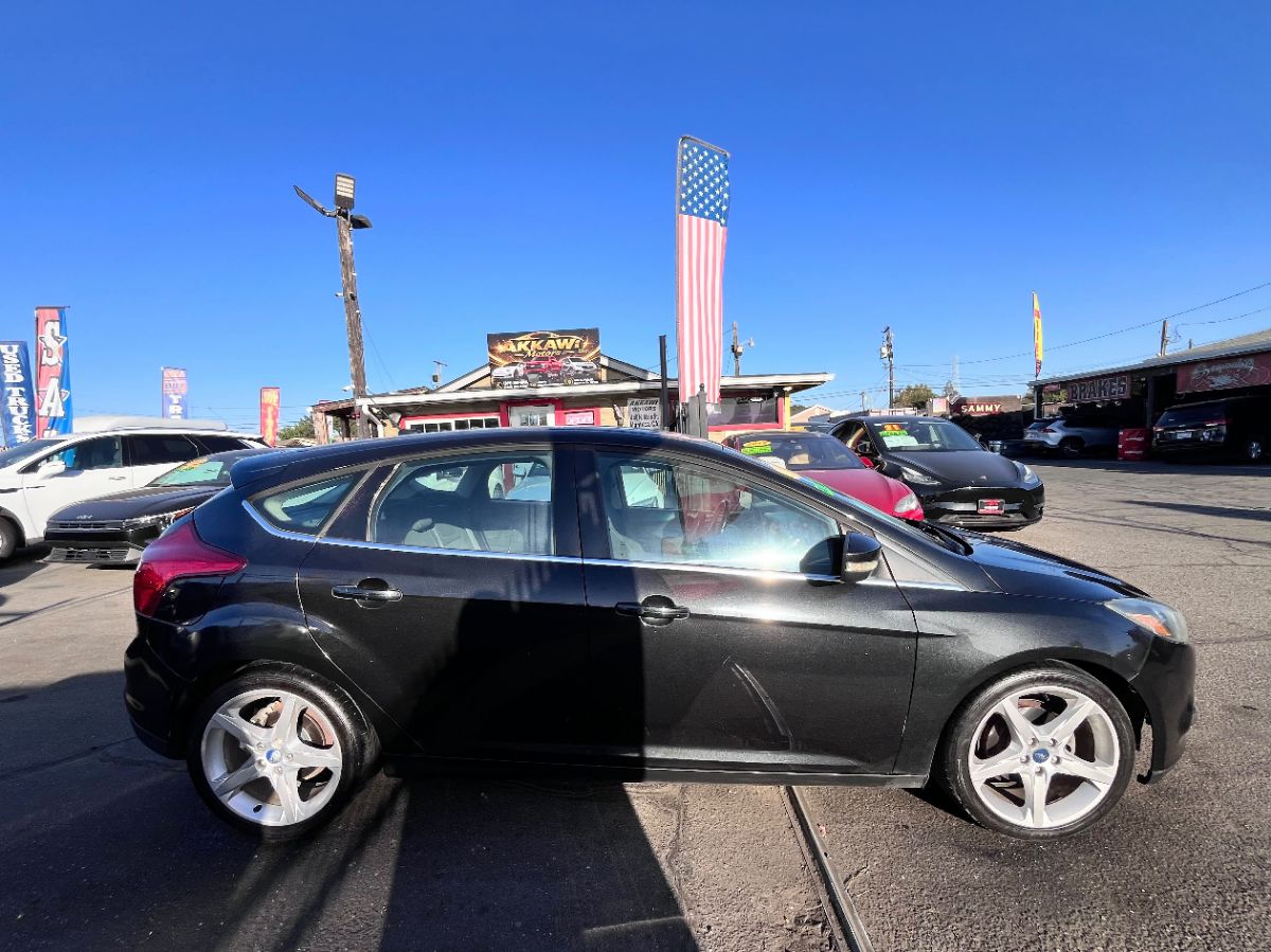 Ford Focus photo 12
