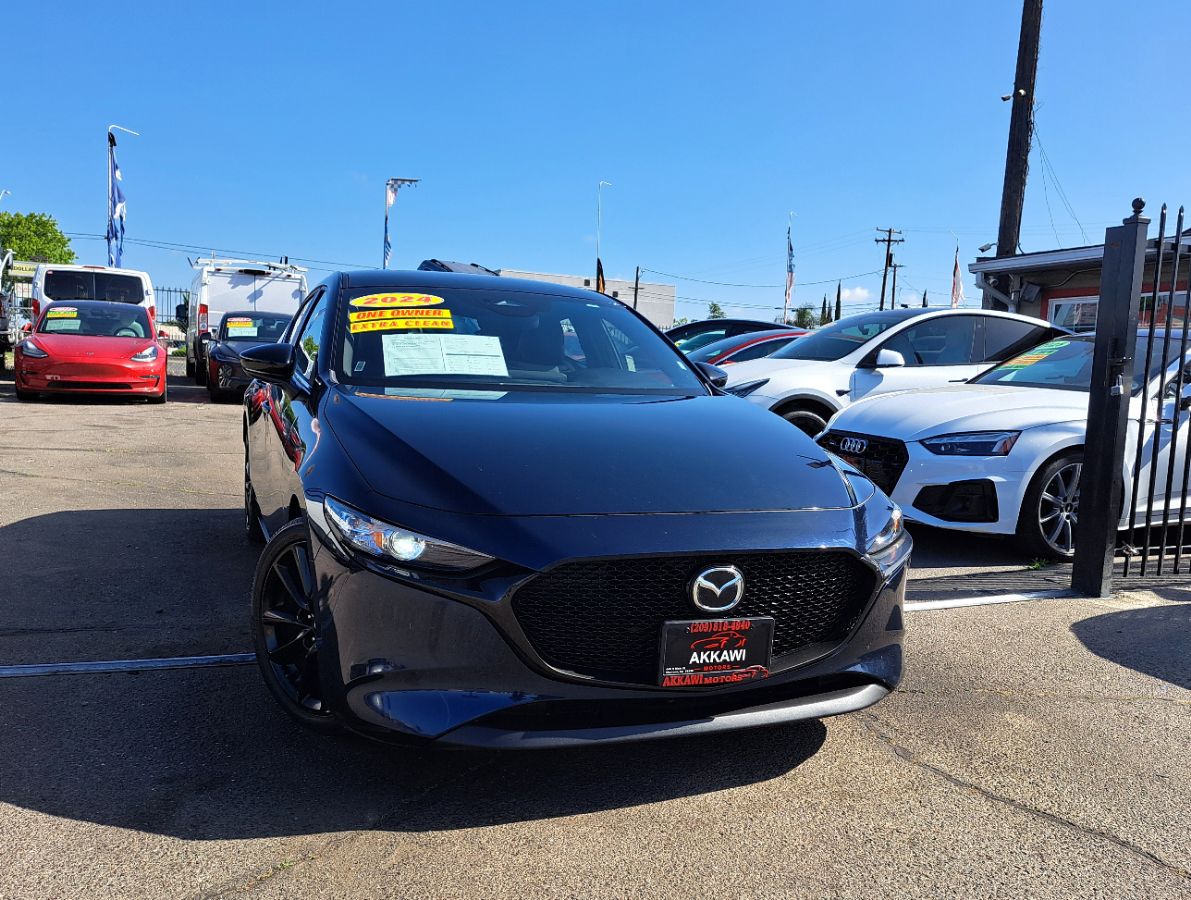 Mazda Mazda3 photo 2