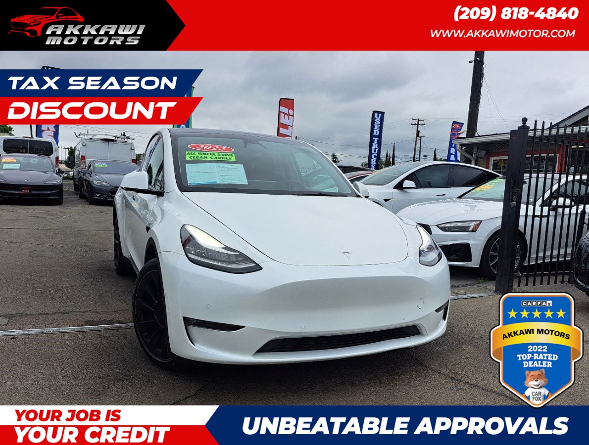 2022 Tesla Model Y Long Range Dual Motor All-Wheel Drive's photo