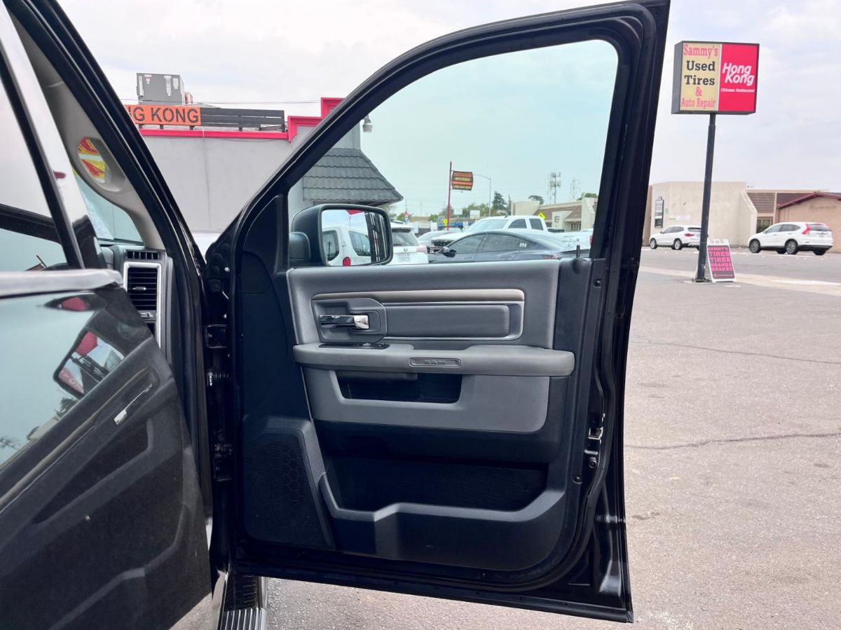 Ram 1500 photo 16