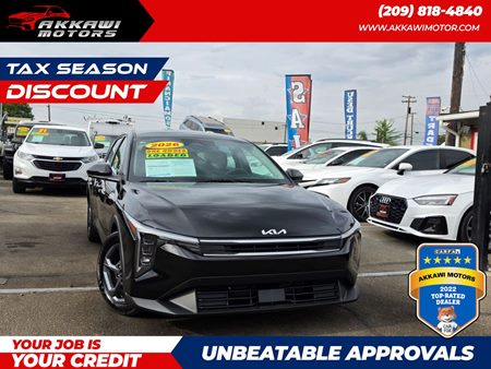 2026 Kia K4 LXS