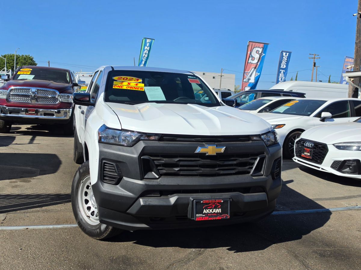 Chevrolet Colorado photo 2