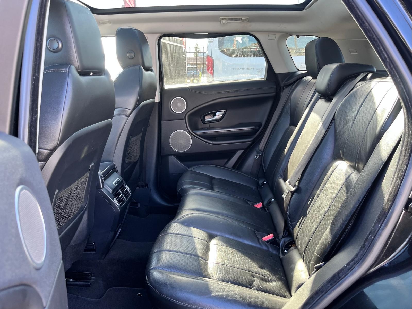 Land Rover Range Rover Evoque photo 13