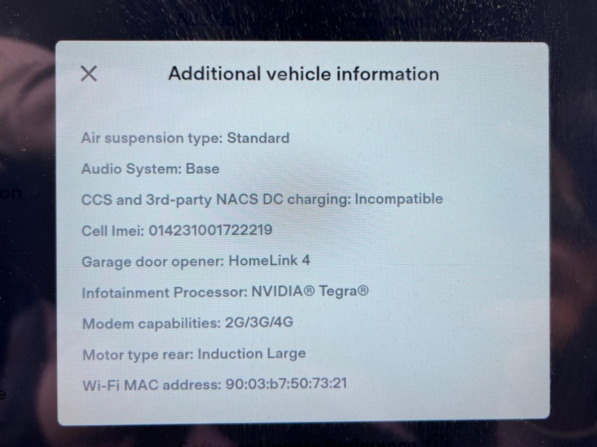 Tesla Model S photo 11