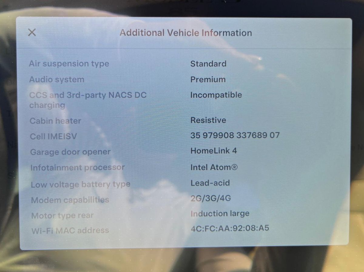 Tesla Model S photo 11