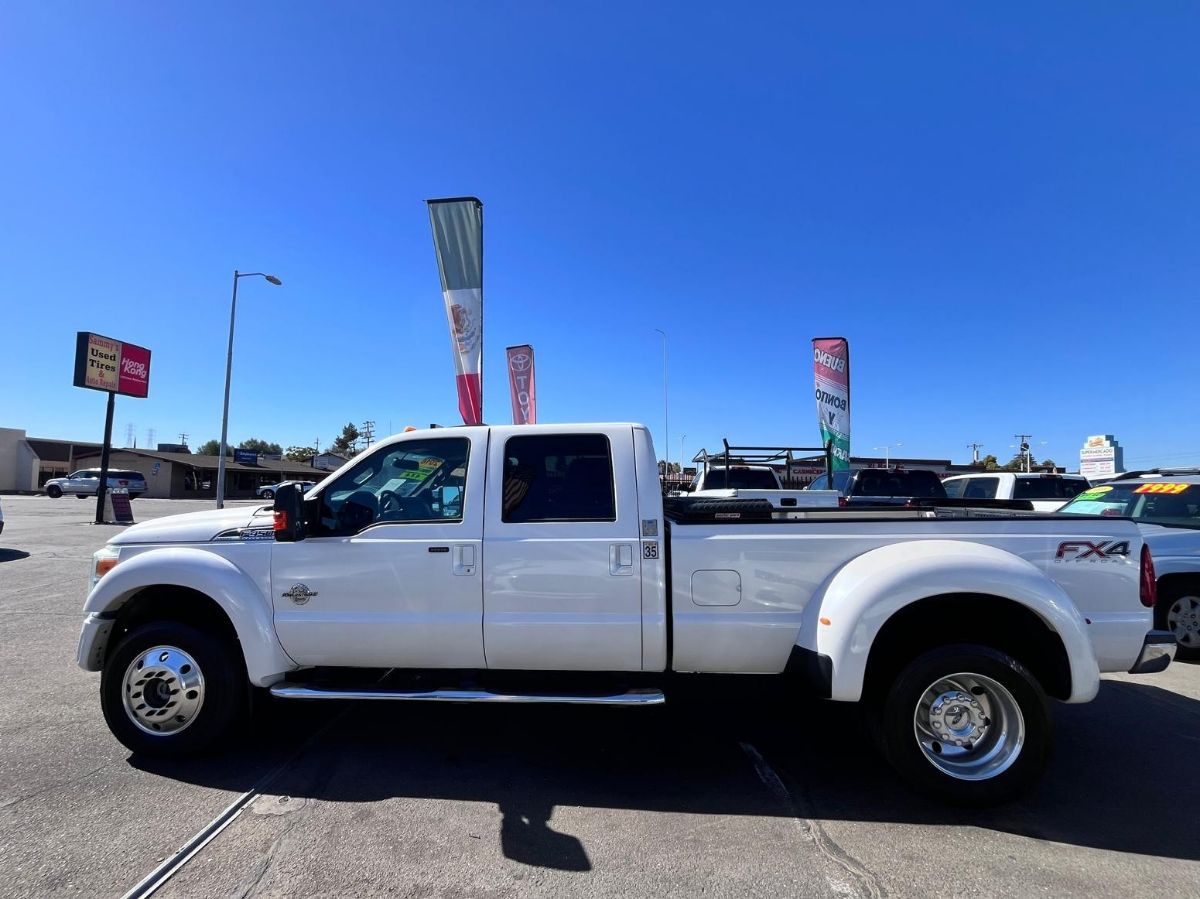 Ford F-450 photo 3
