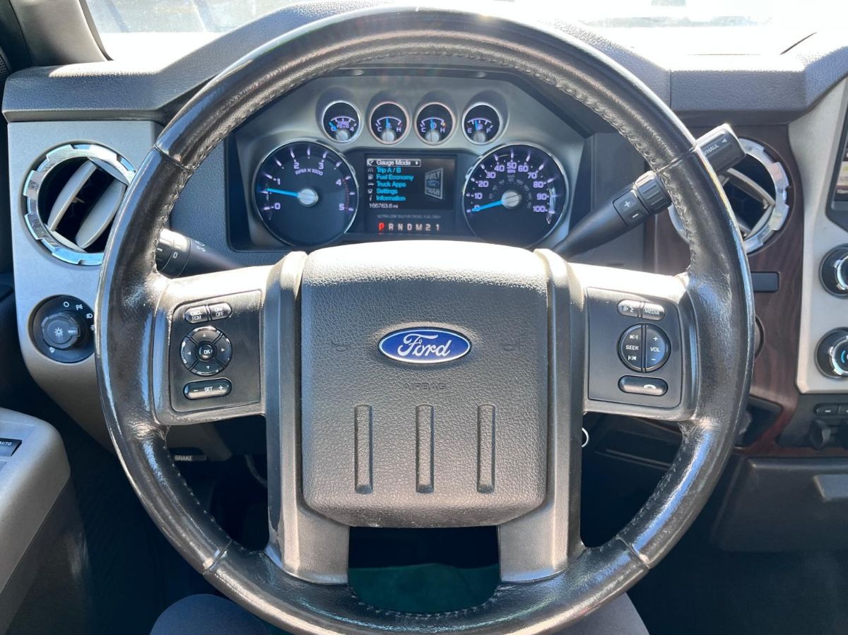 Ford F-450 photo 6