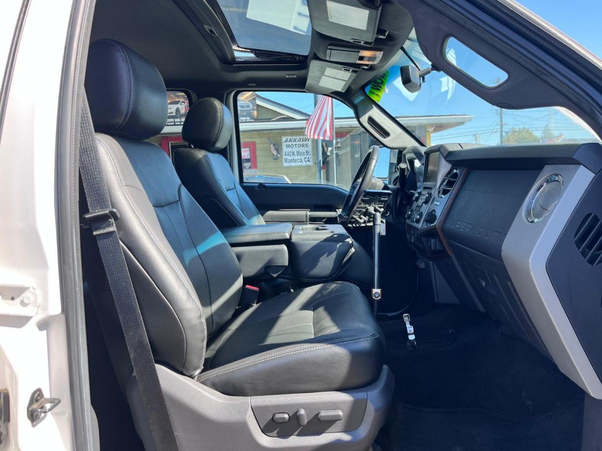 Ford F-450 photo 13