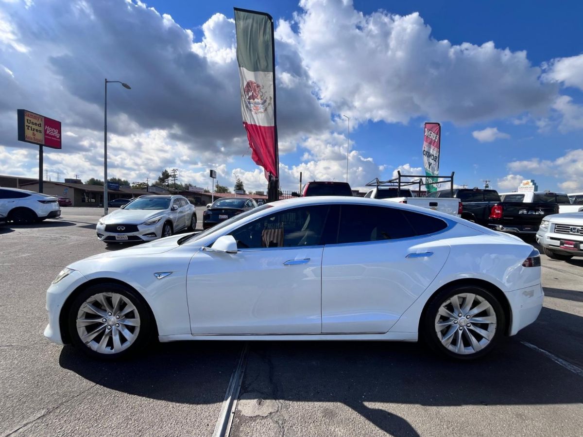 Photo 3 of this Tesla Model S