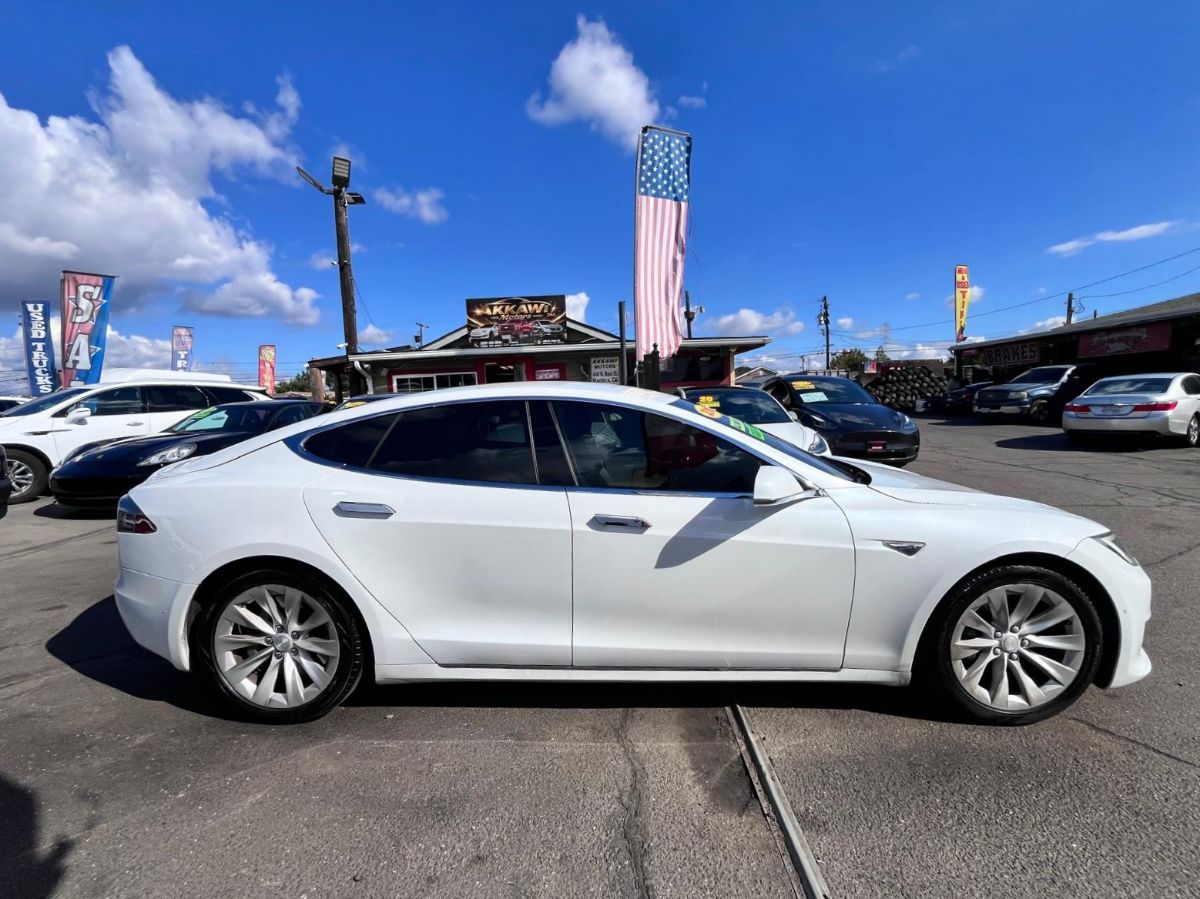 Photo 14 of this Tesla Model S