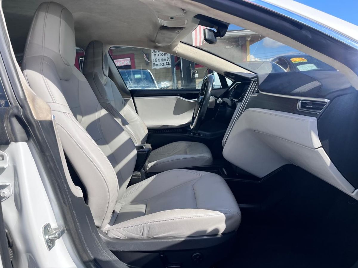 Photo 16 of this Tesla Model S
