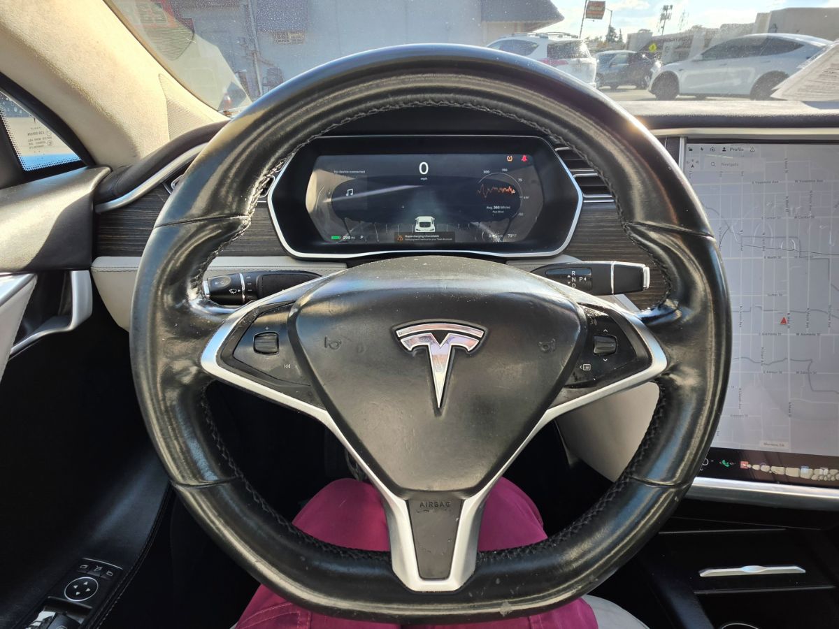 Photo 6 of this Tesla Model S