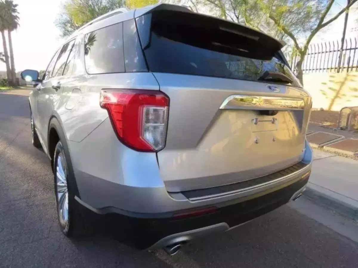 2020 Ford Explorer Limited photo 4