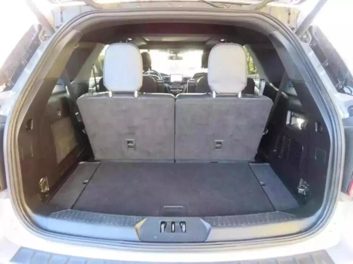 2020 Ford Explorer Limited photo 6