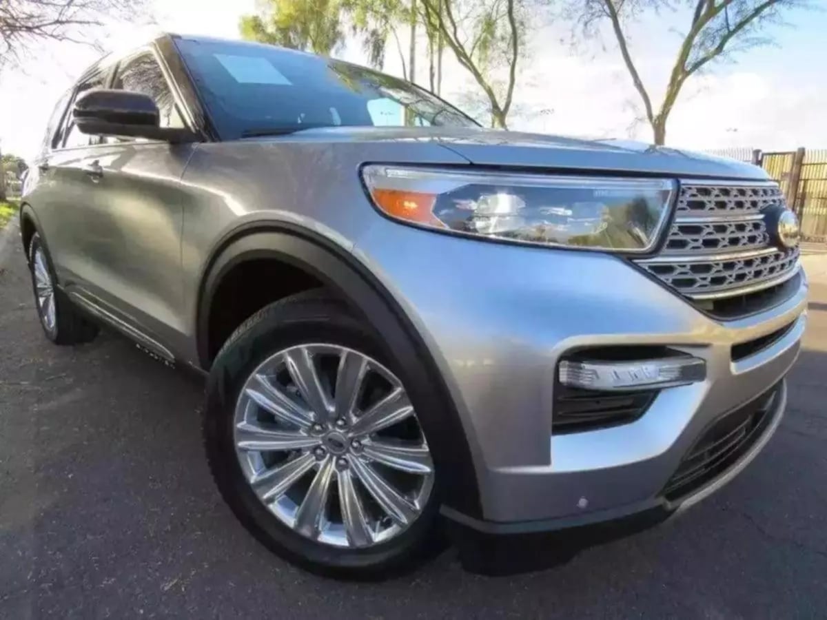 2020 Ford Explorer Limited photo 13