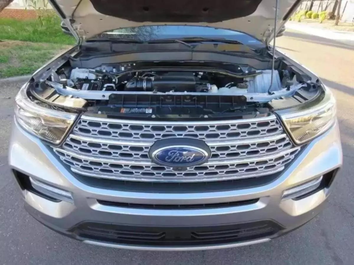 2020 Ford Explorer Limited photo 15
