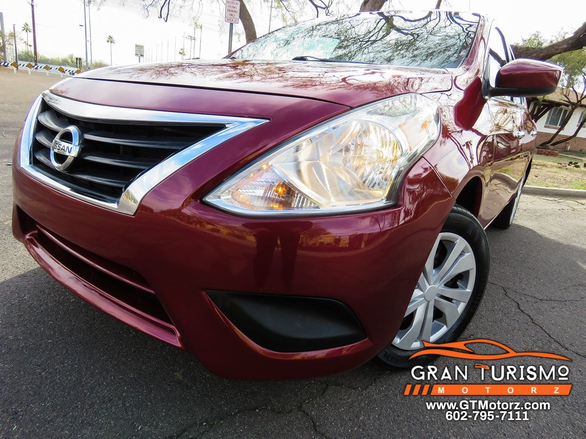 2017 Nissan Versa Sedan SV