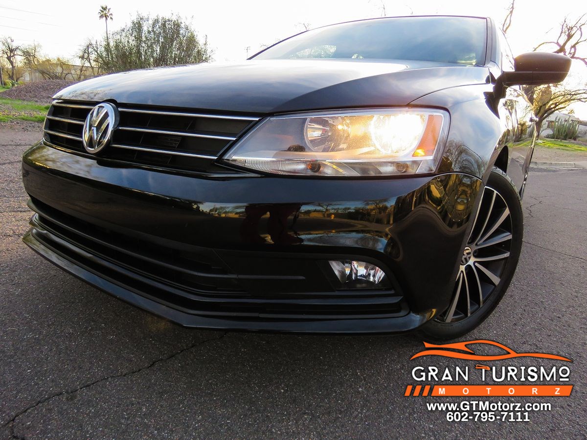 2015 Volkswagen Jetta Sedan 1.8T Sport