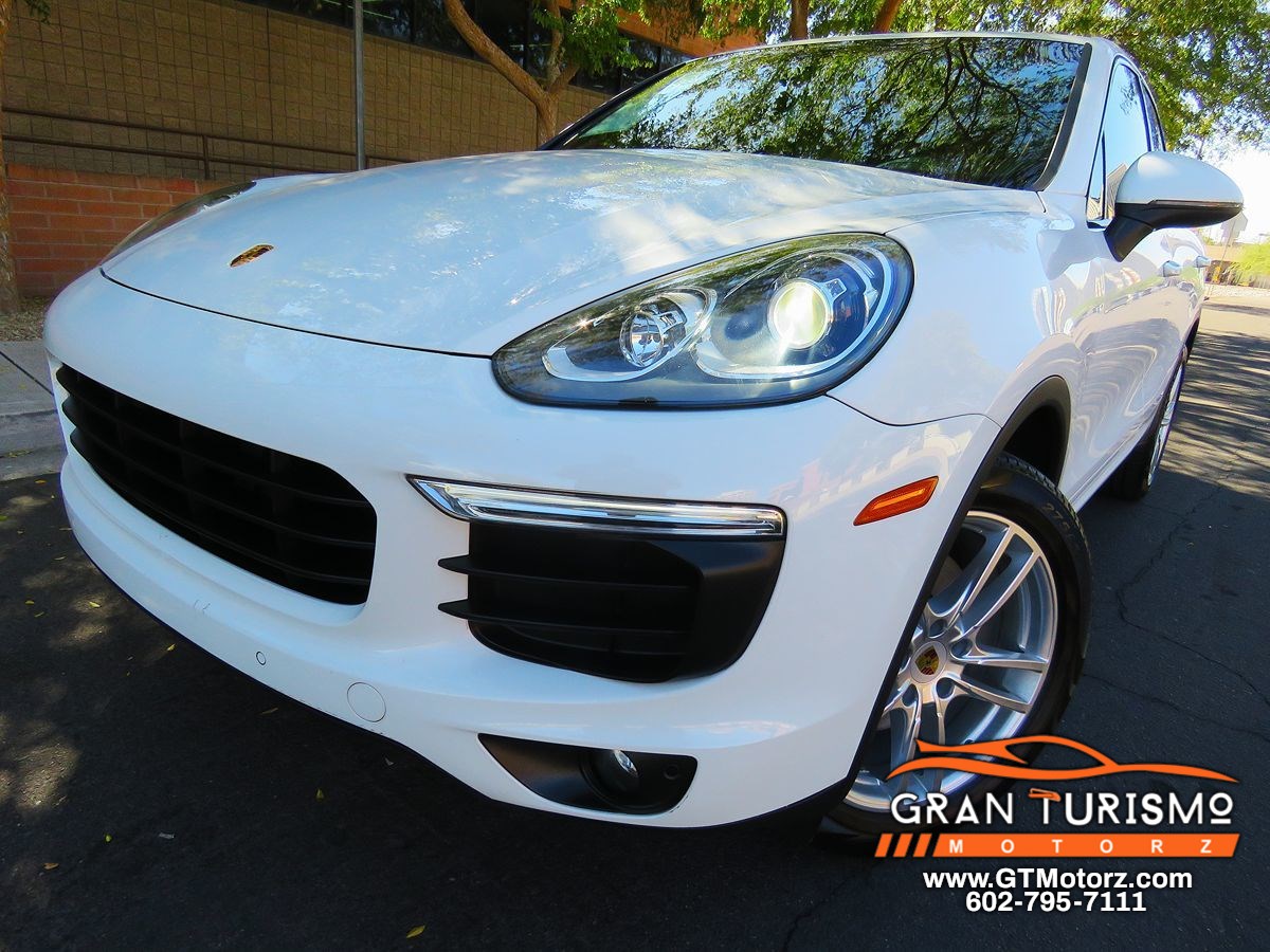 Sold 2016 Porsche Cayenne