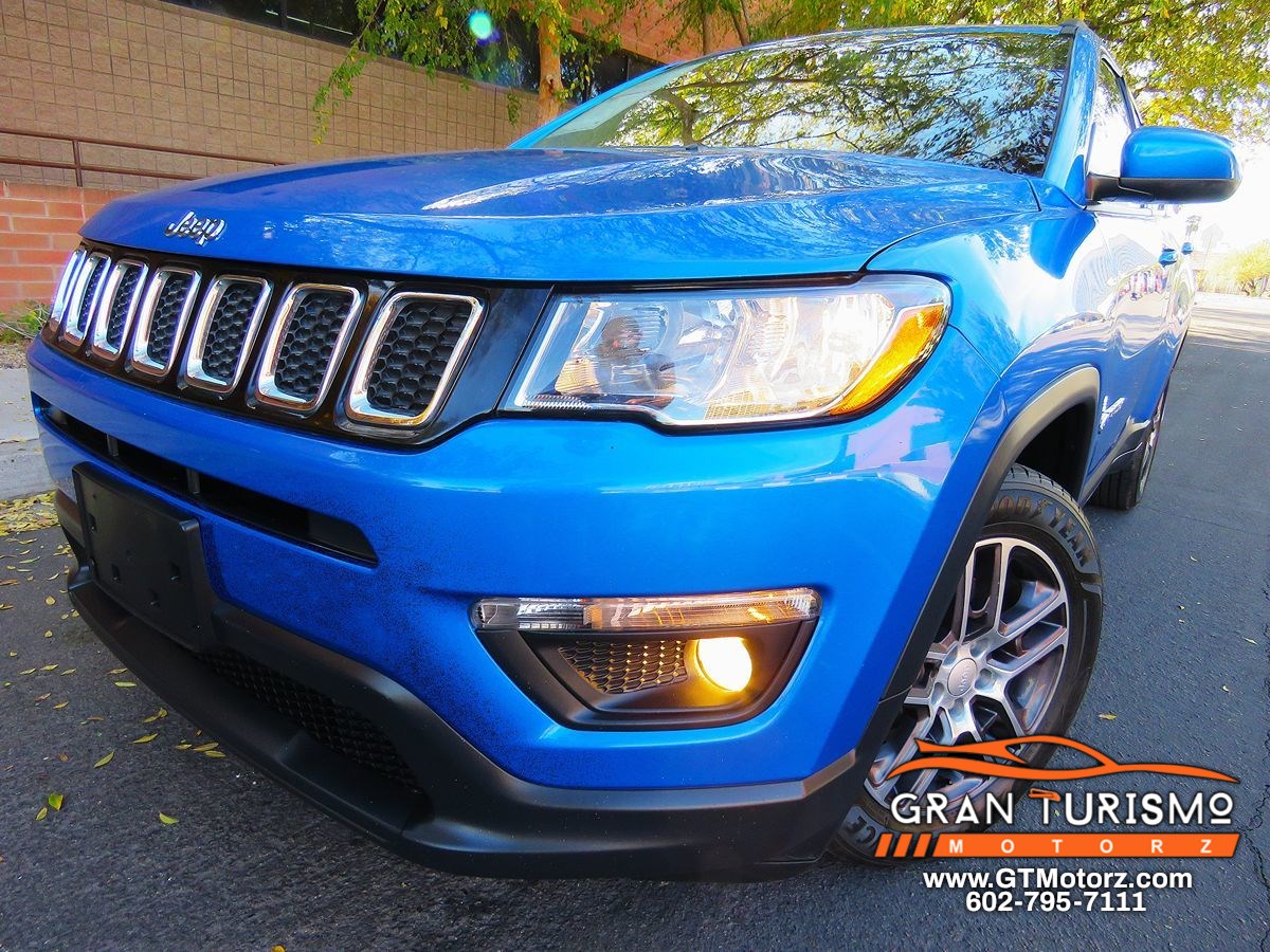 2019 Jeep Compass Latitude w/Sun/Wheel Pkg