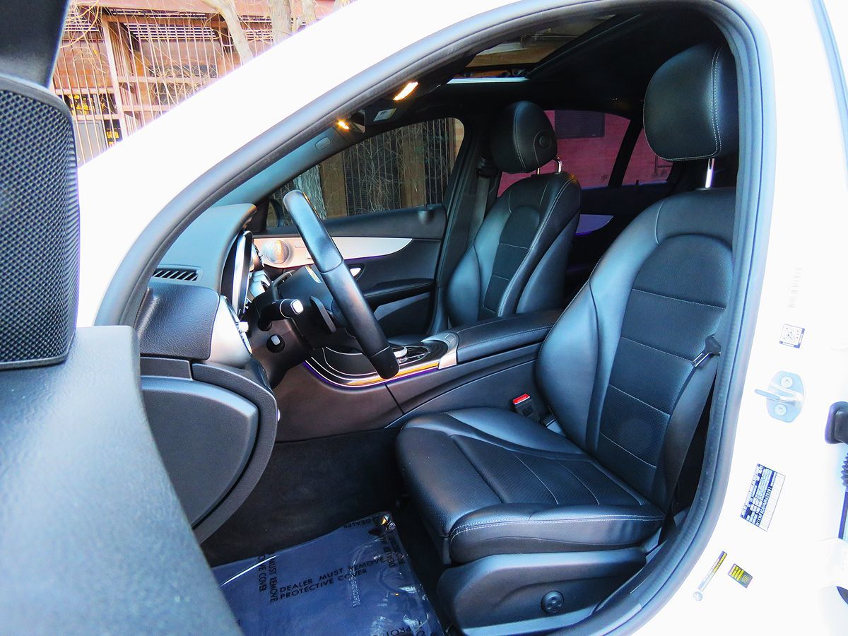 2021 Mercedes Benz C 300 Sedan photo 22