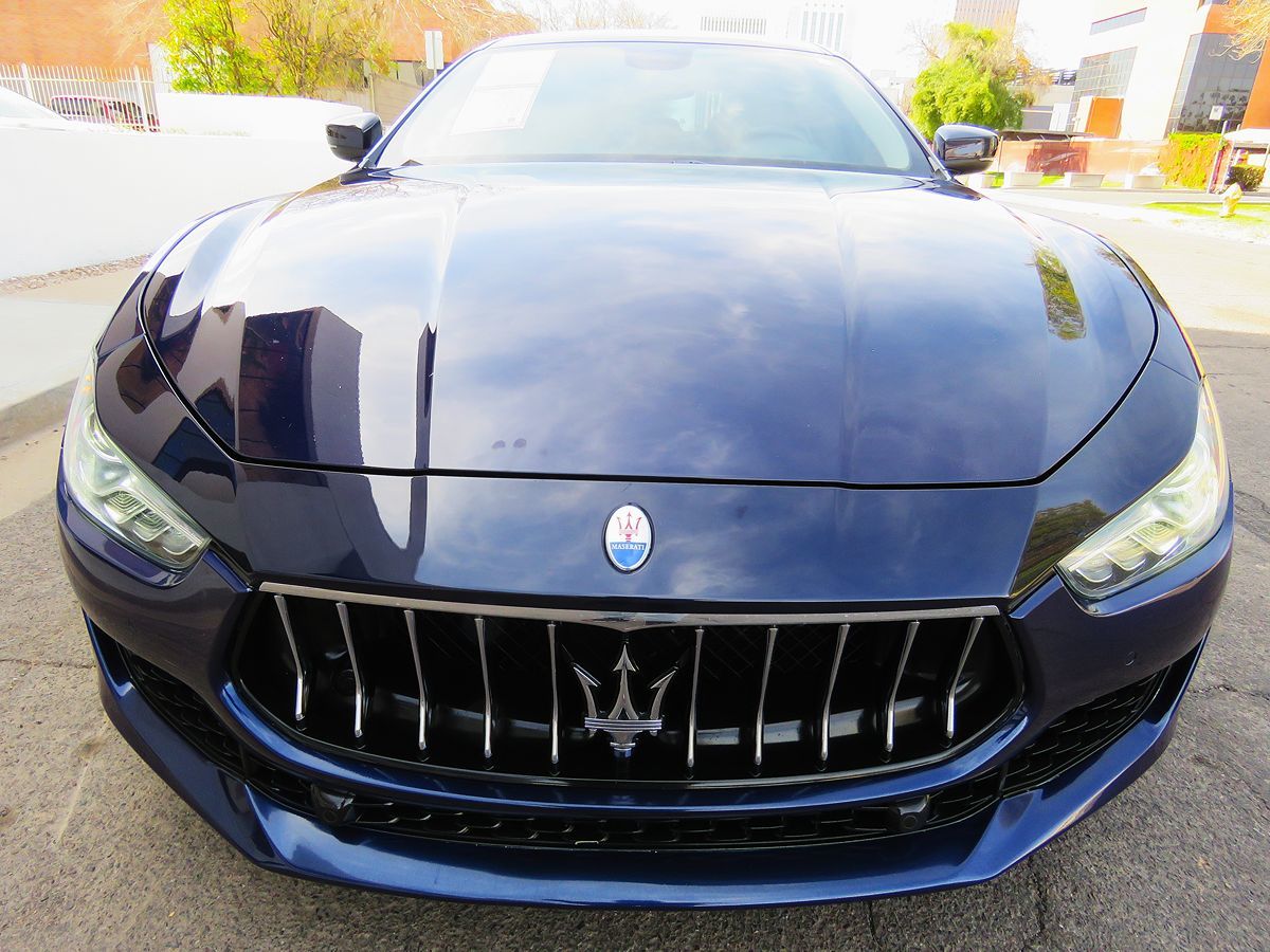 2018 Maserati Ghibli photo 12