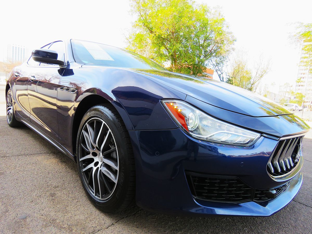 2018 Maserati Ghibli photo 11